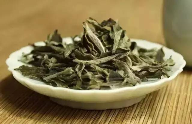 2008年福鼎白茶白毫银针茶饼大概什么价格